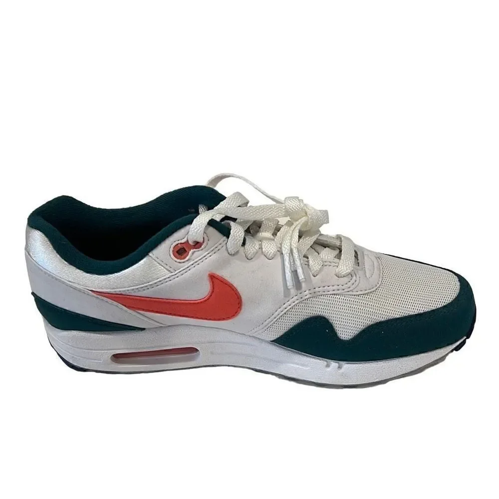Nike Air Max Women’s Sz.9.5